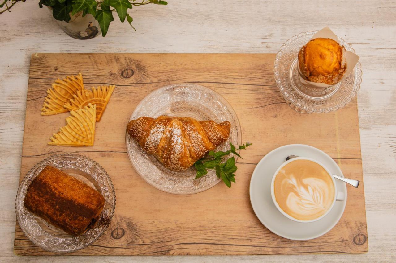 La Taverna Antica Rooms Pescara Zewnętrze zdjęcie